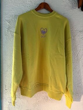 Lime Yellow Heart Graphic Crewneck Sweatshirt.SASKI Brand.